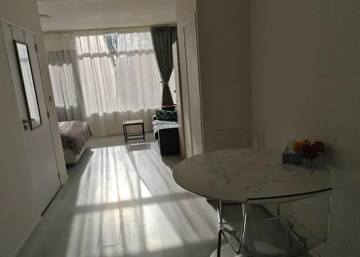 Bredalucia Apartment *